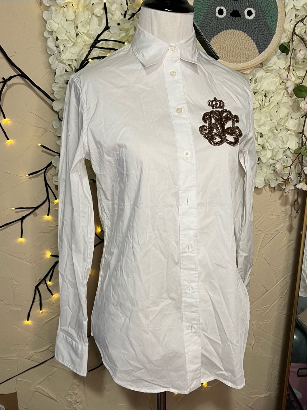 ✨NWT✨ Lauren Ralph Lauren White Button-Down Shirt with Brown Sequin Crest
